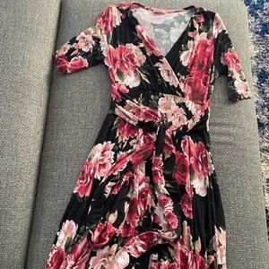 Maternity/nursing dress